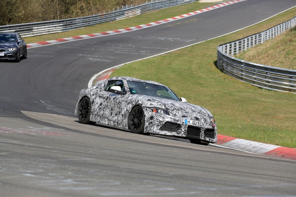 Toyota Supra moi sap ra mat tai Nhat Ban hinh anh