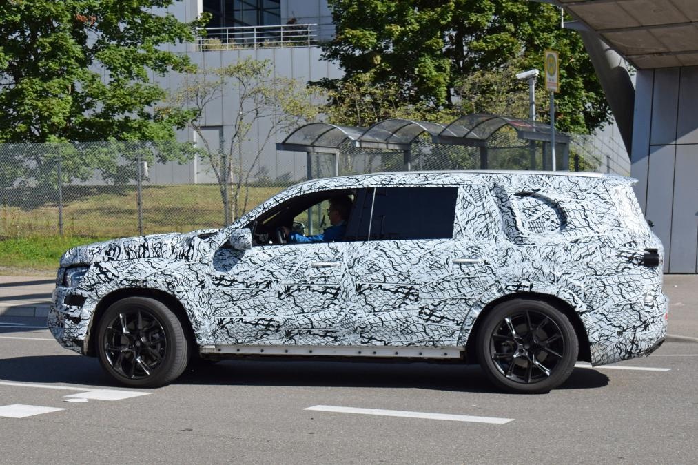 Hé lộ mẫu SUV cỡ lớn Mercedes GLS 2019 ảnh 3 He lo mau SUV co lon Mercedes GLS 2019 anh 3