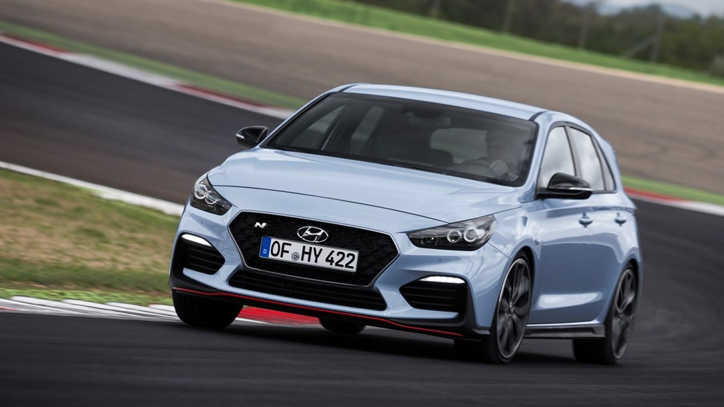 xe hoi moi tot nhat nam 2017 anh 8