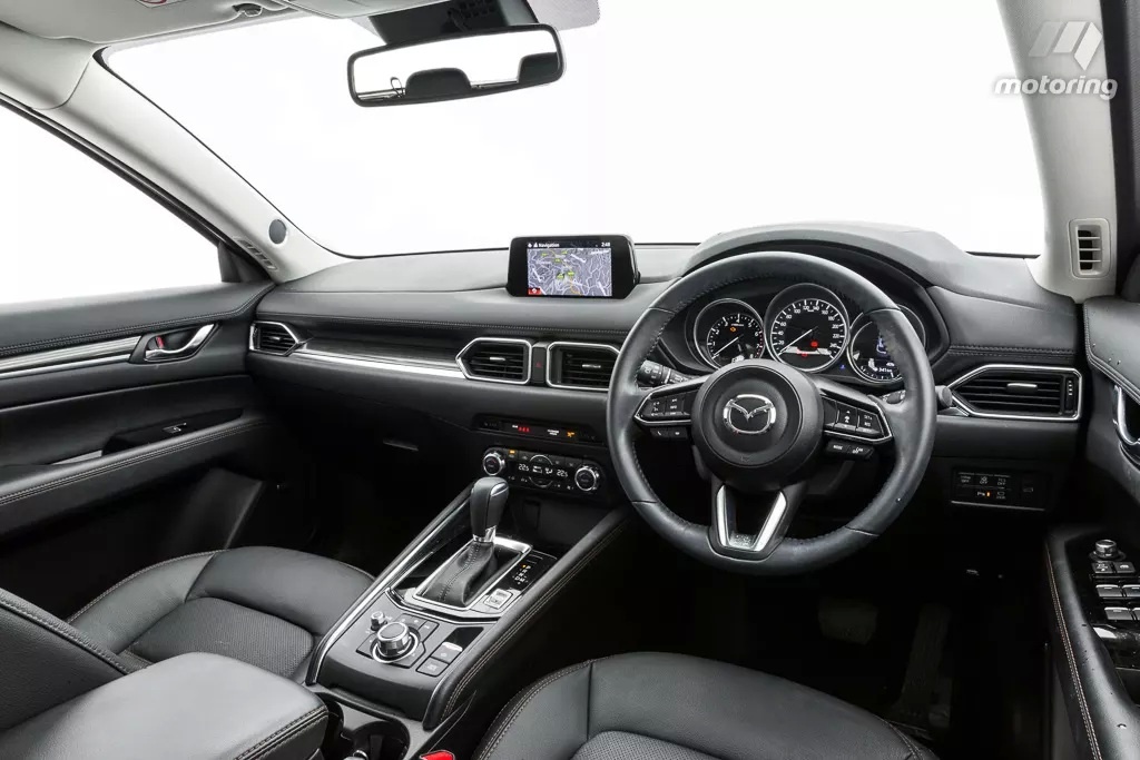 Honda CR-V và Mazda CX-5 2017 ảnh 3 Honda CR-V va Mazda CX-5 2017 anh 3