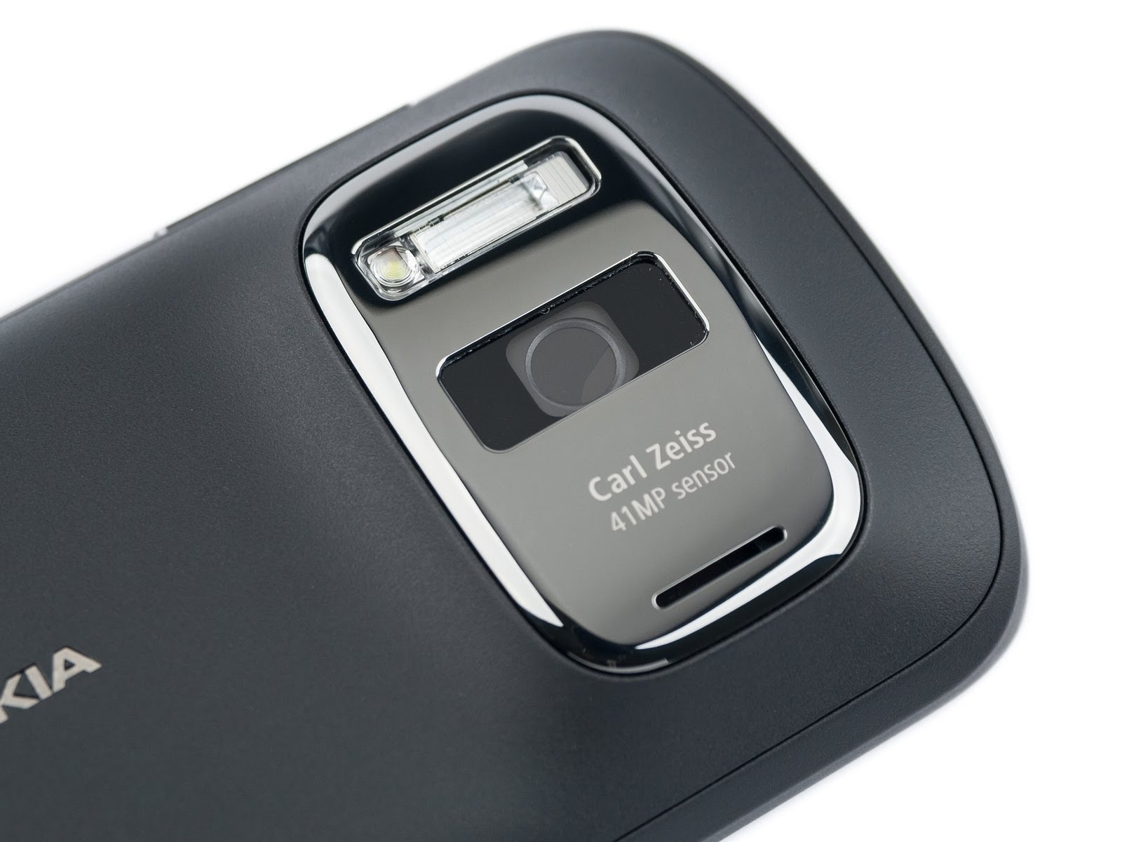 iPhone khong the sanh voi may anh DSLR anh 2