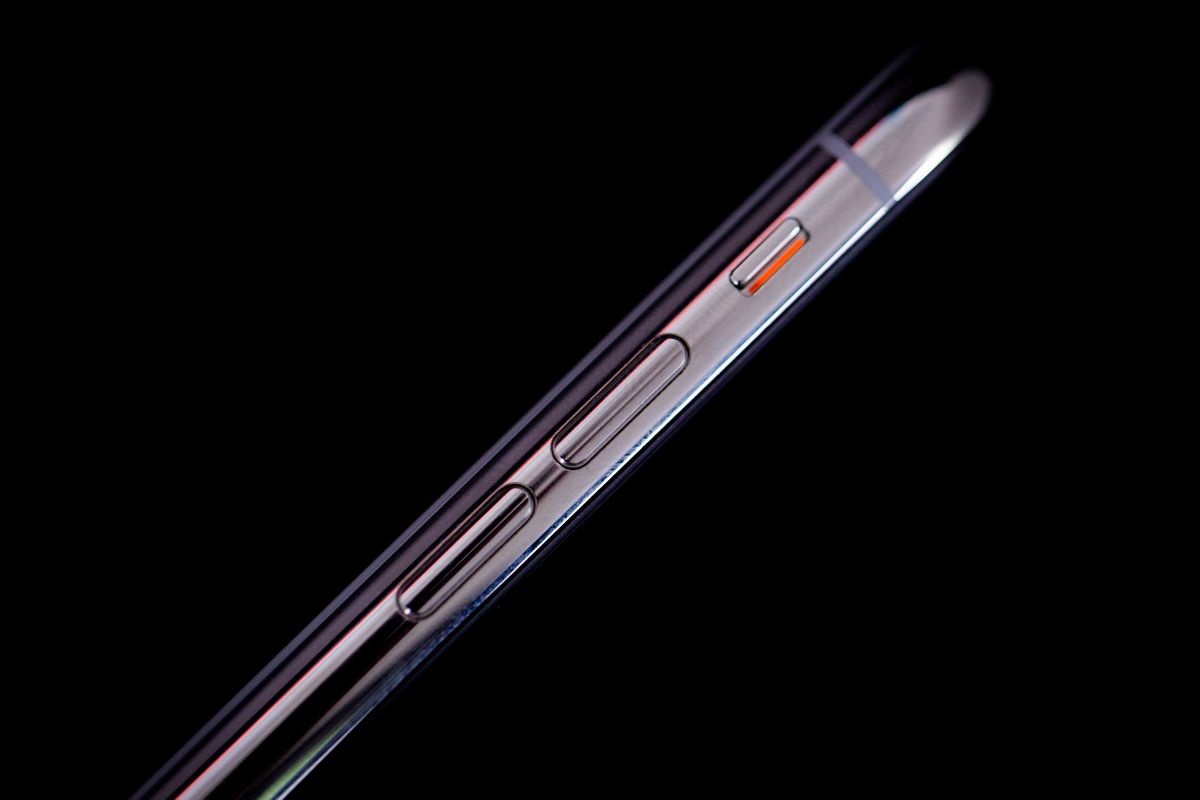 Apple đã làm ra chiếc iPhone X như thế nào? ảnh 4 Apple da lam ra chiec iPhone X nhu the nao? anh 4