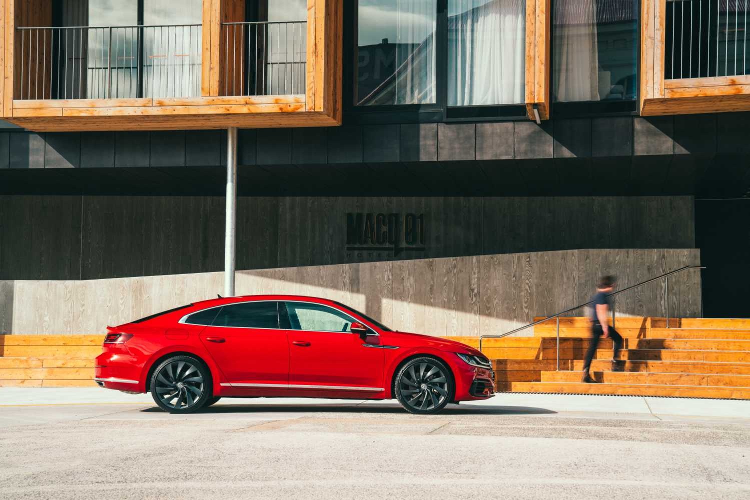 Xe sang Volkswagen Arteon 2018 có giá từ 65.490 USD ảnh 8 Xe sang Volkswagen Arteon 2018 co gia tu 65.490 USD anh 8