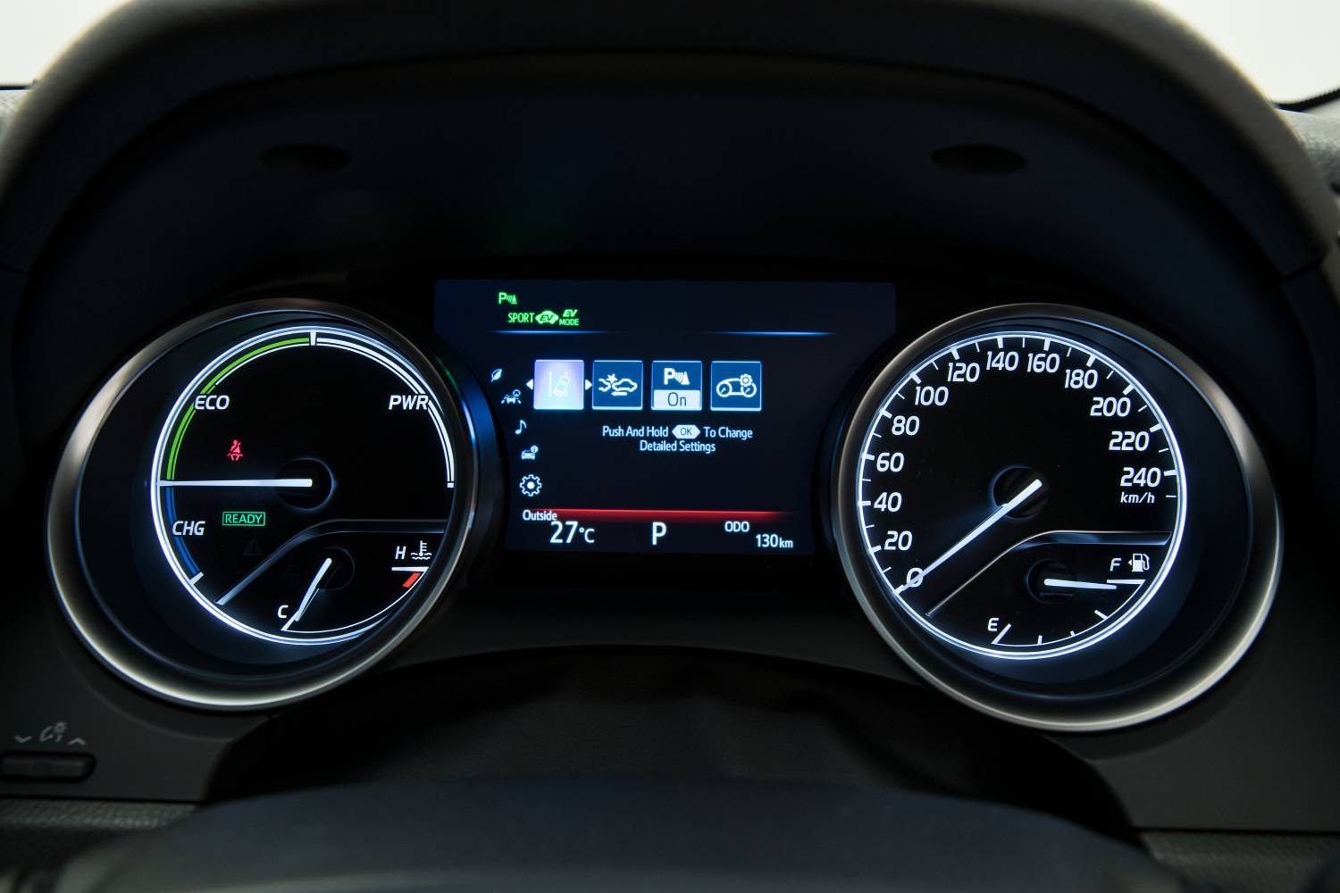 Toyota Camry 2018 ra mắt ảnh 9 Toyota Camry 2018 ra mat anh 9