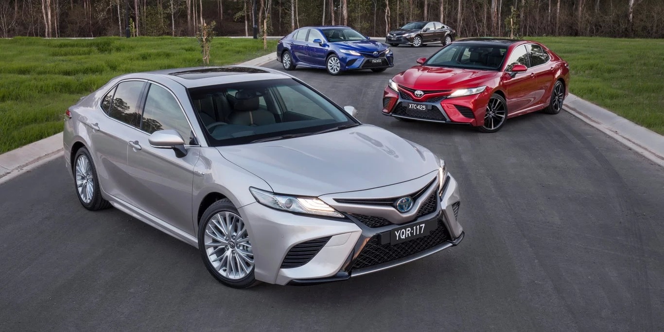 Toyota Camry 2018 ra mat tai Australia: Thiet ke manh me hon hinh anh