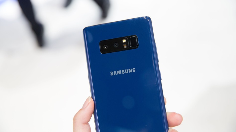 Cong nghe moi sac smartphone sieu nhanh anh 1