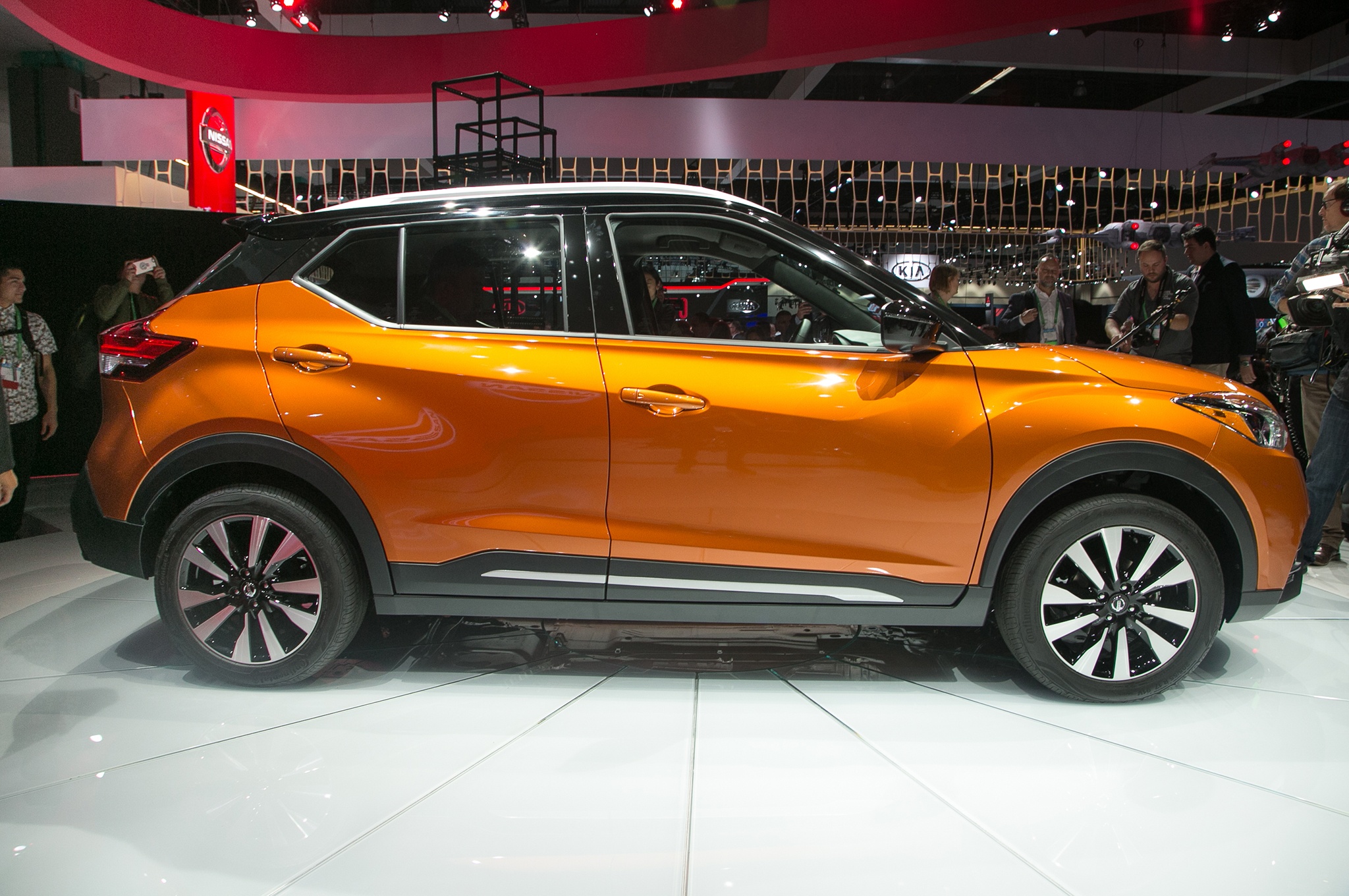 7 điều thú vị về mẫu crossover cỡ nhỏ Nissan Kicks 2018 ảnh 1 7 dieu thu vi ve mau crossover co nho Nissan Kicks 2018 anh 1