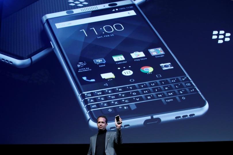 It nhat 2 smartphone BlackBerry moi se ra mat trong nam nay hinh anh