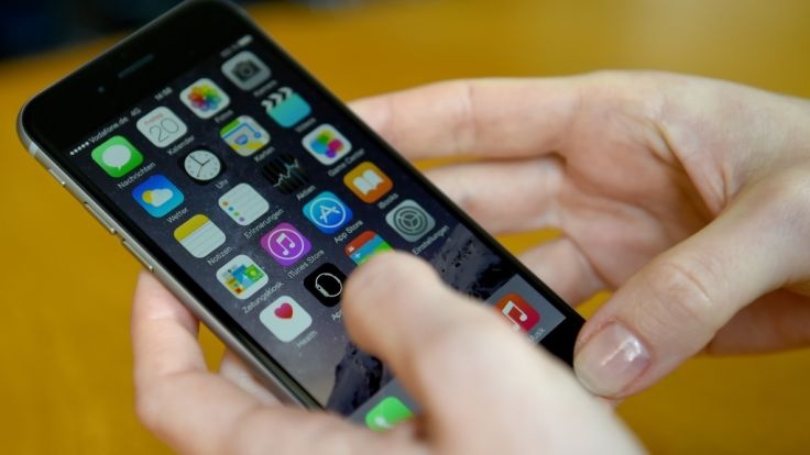 'Bom tin nhan' lam treo cung thiet bi Apple hinh anh