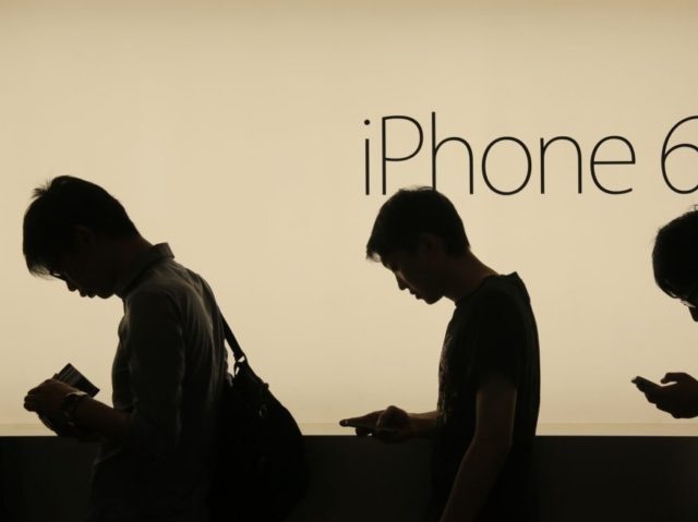 Apple bị Bộ Tư Pháp Mỹ điều tra ảnh 1 Apple bi Bo Tu Phap My dieu tra anh 1