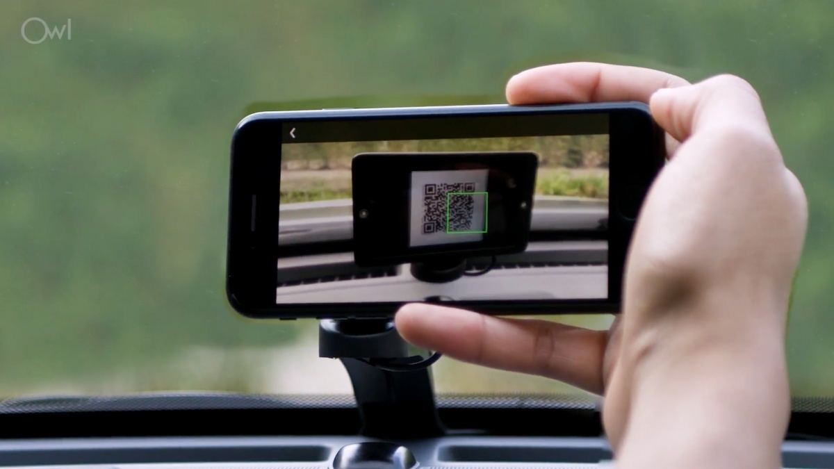 Camera thong minh cho xe anh 9