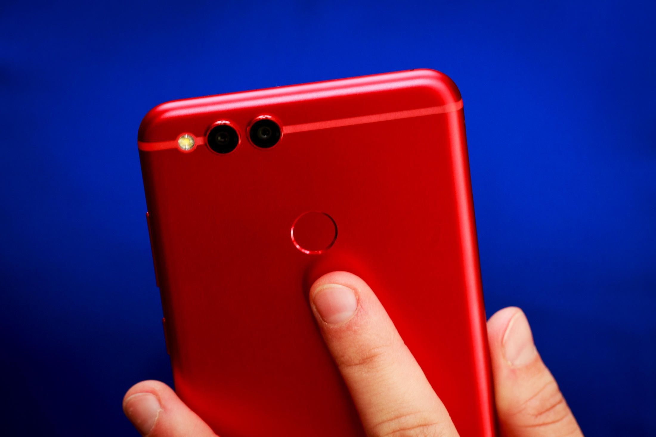 Smartphone cho Valentine anh 2