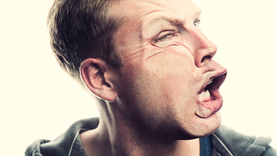 Nhan vien Apple lien tuc dap dau vao kinh o toa nha phi thuyen hinh anh