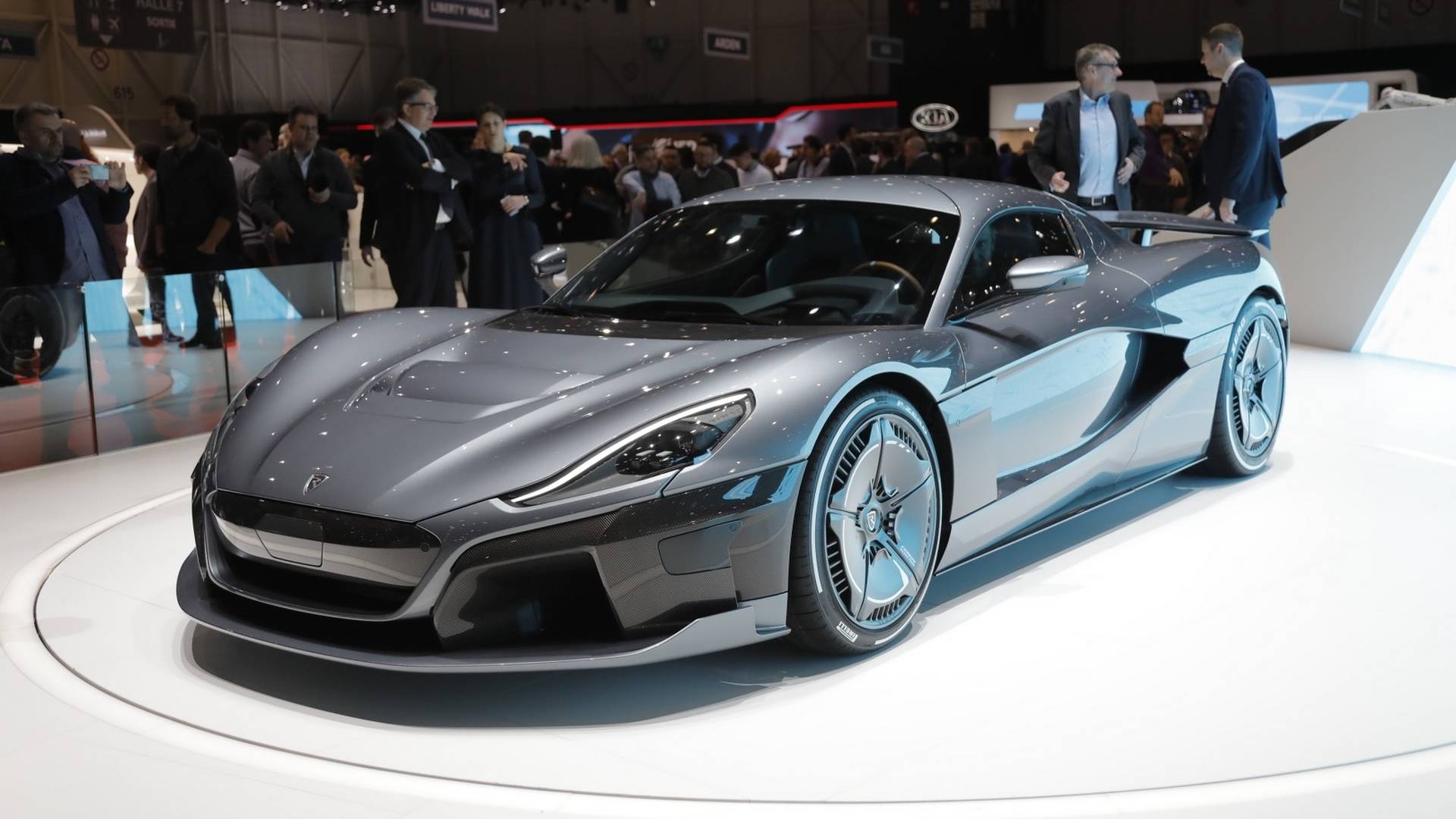 Sieu xe dien Rimac C_Two anh 1