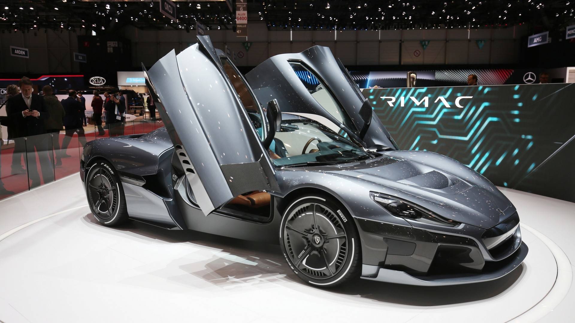 Sieu xe dien Rimac C_Two manh khong tuong hinh anh