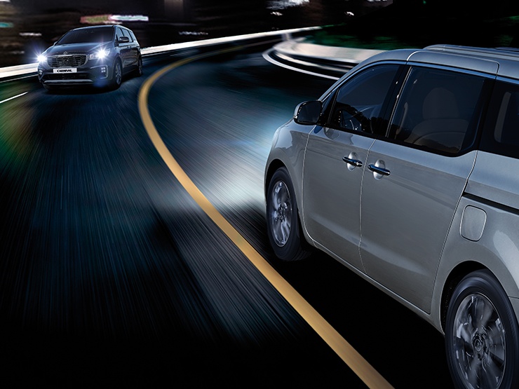 Kia ra mắt phiên bản nâng cấp Carnival ảnh 9 Kia ra mat phien ban nang cap Carnival anh 9