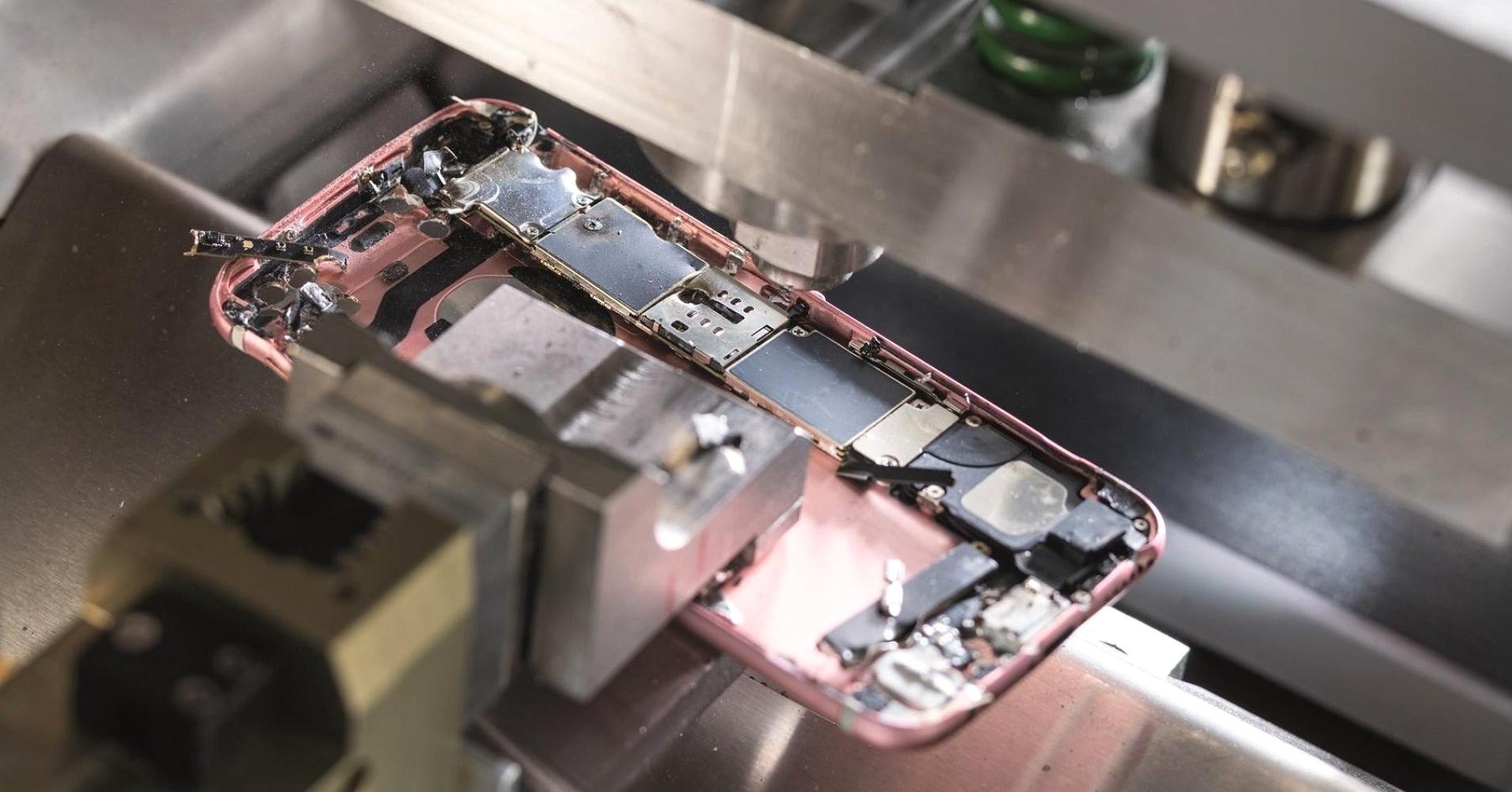 Robot tai che iPhone anh 2