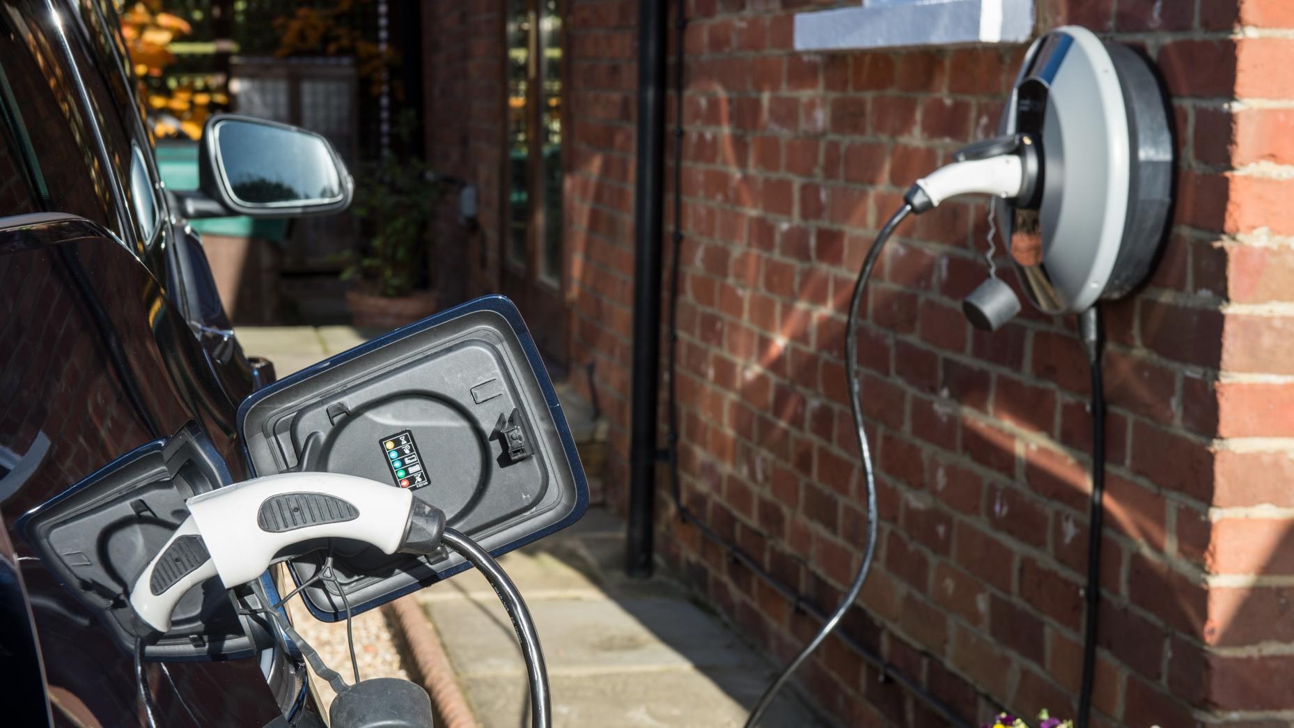 Nhung lam tuong ve xe dien anh 1