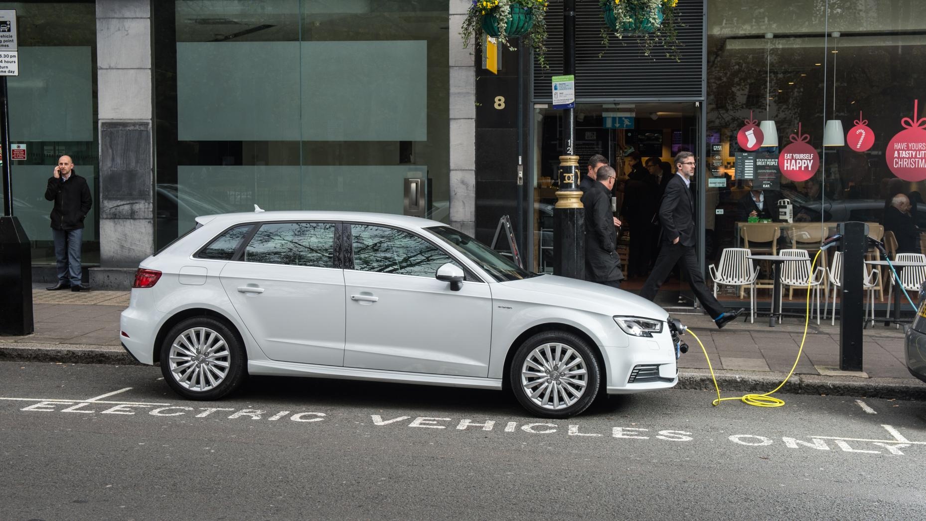 Nhung lam tuong ve xe dien anh 3