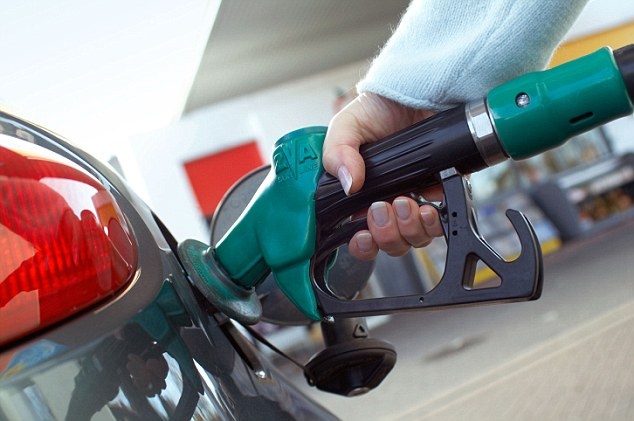 Lai xe bat dieu hoa se tiet kiem xang hon anh 4