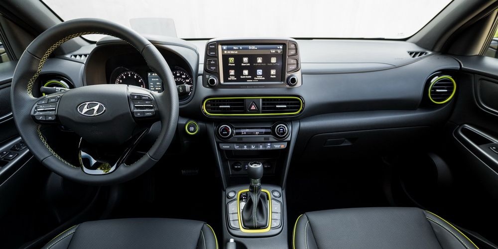 Cac mau xe co noi that dep nhat anh 2