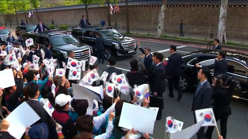 Doan xe Tong thong Han Quoc dung toan xe nhap anh 6