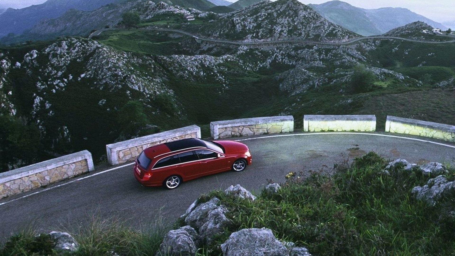 Mercedes phat trien C-Class 2022 chay tren moi dia hinh anh 5