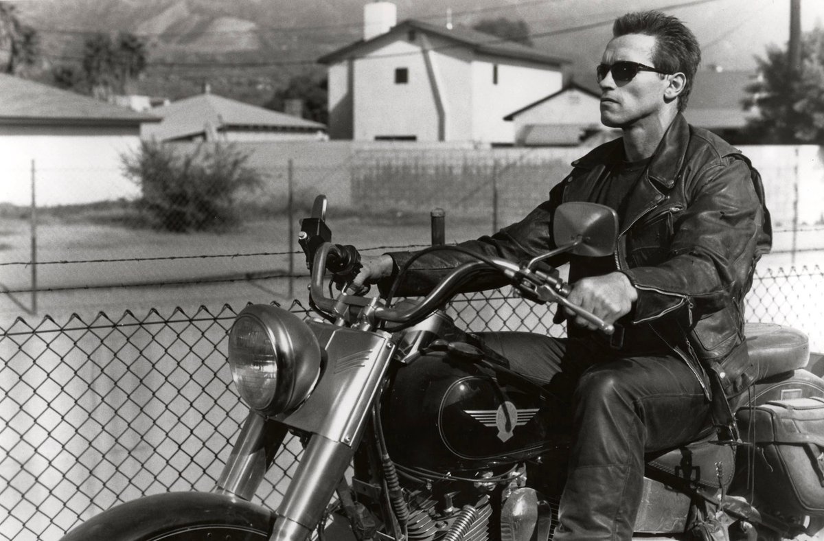 Bán đấu giá Harley-Davidson trong Kẻ Hủy diệt 2 ảnh 1 Ban dau gia Harley-Davidson trong Ke Huy diet 2 anh 1