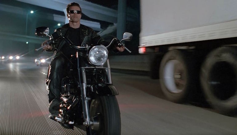 Bán đấu giá Harley-Davidson trong Kẻ Hủy diệt 2 ảnh 2 Ban dau gia Harley-Davidson trong Ke Huy diet 2 anh 2