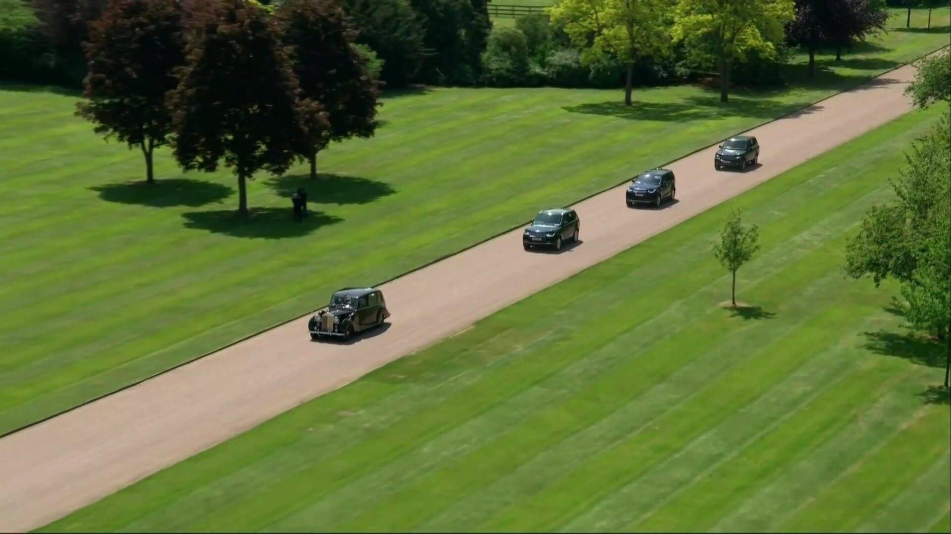 Phu nhan hoang tu Anh phai hoc ky nang lai xe thoat nan anh 7