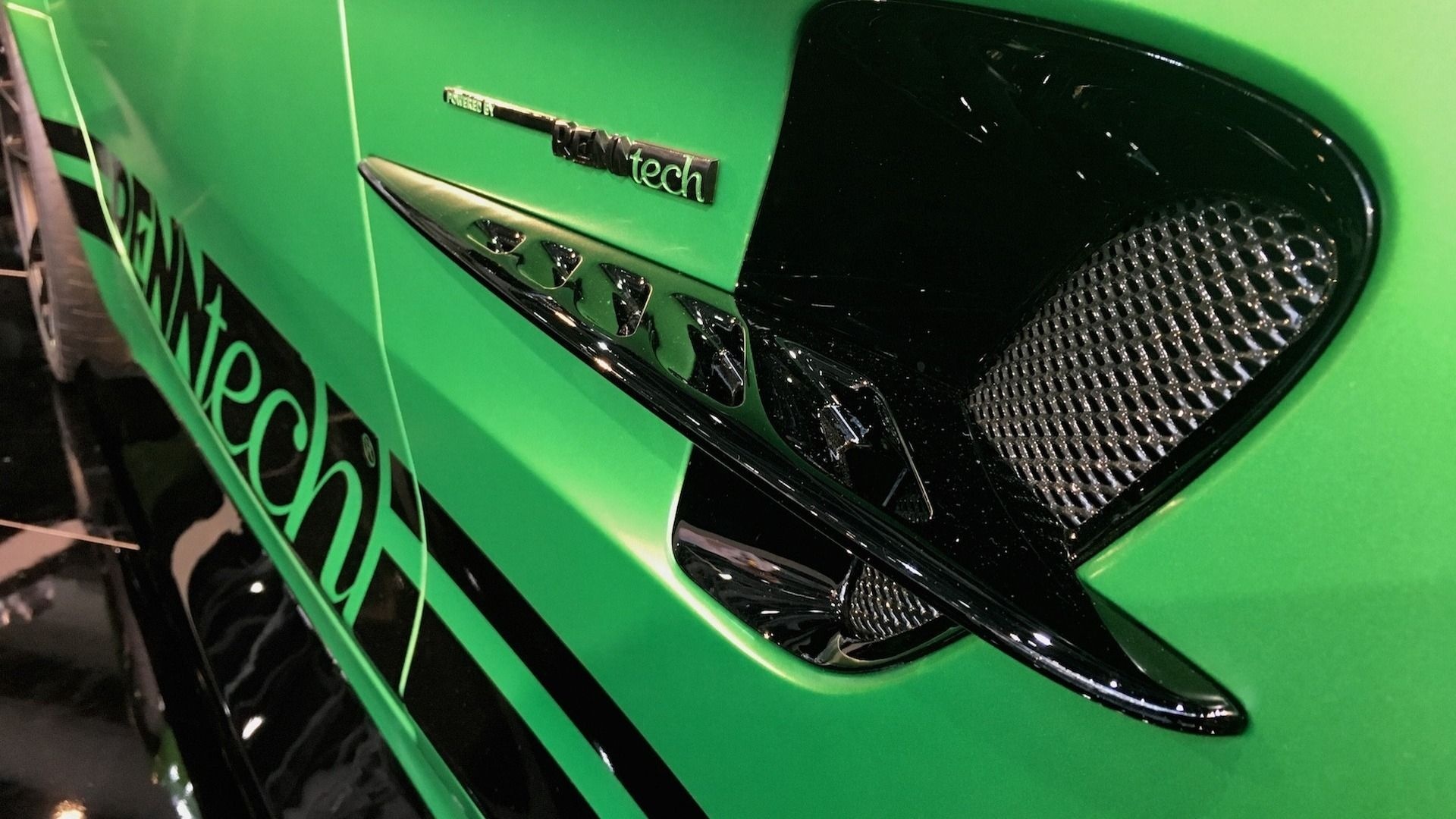 Mercedes-AMG GT R ban do anh 4