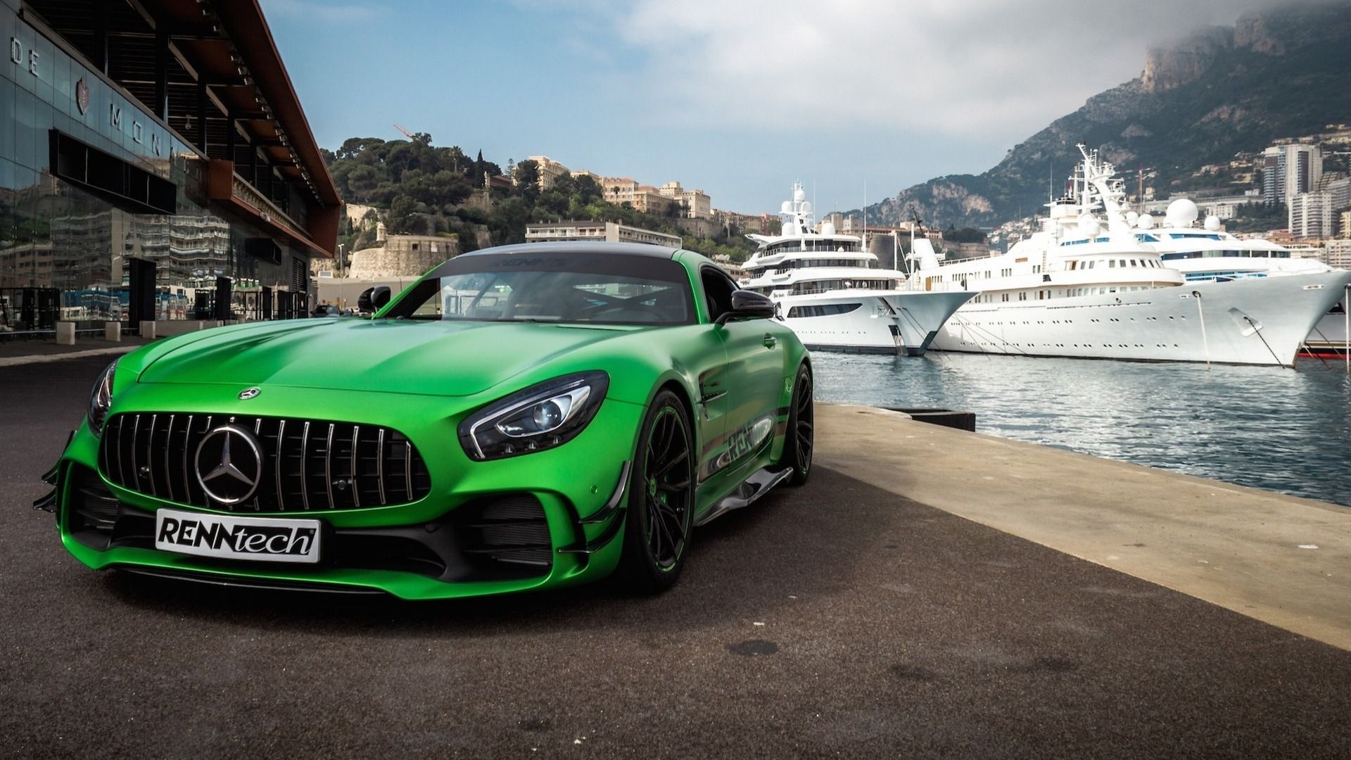 Mercedes-AMG GT R ban do anh 8