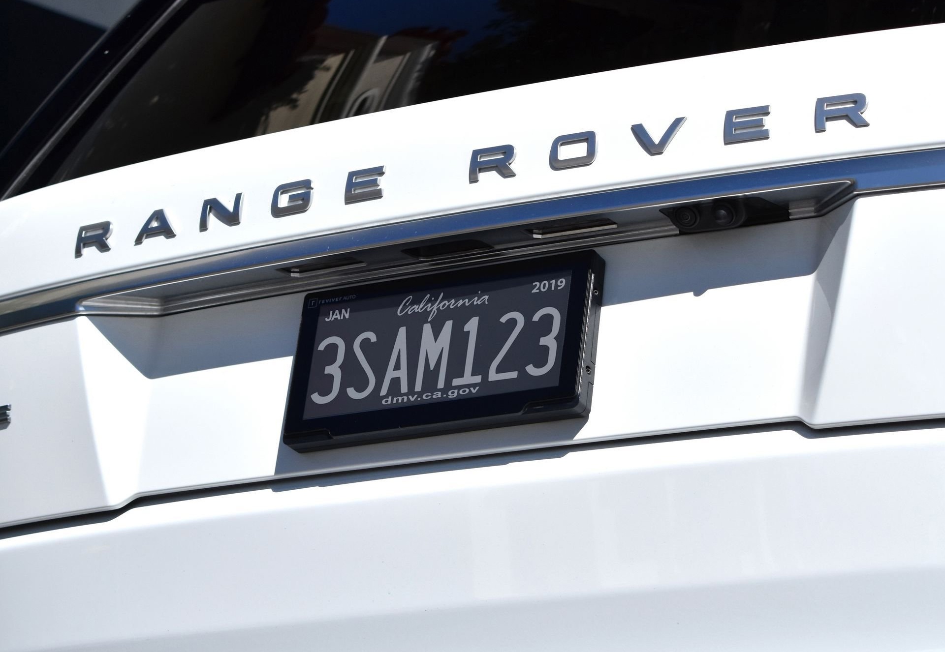 My thu nghiem bien so dien tu, kiem soat xe tu xa hinh anh