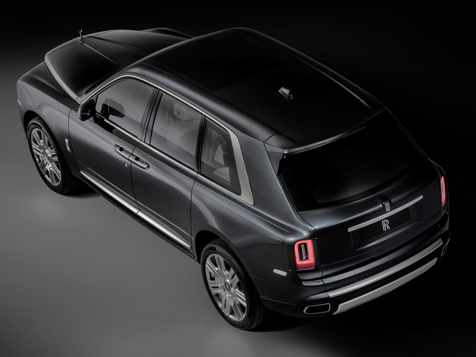 Cullinan - SUV sieu sang dau tien cua Rolls-Royce hinh anh