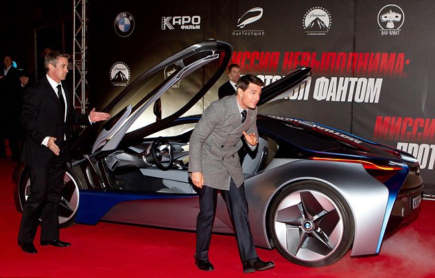 Tom Cruise lai BMW M5 trong Nhiem vu Bat kha thi moi anh 1