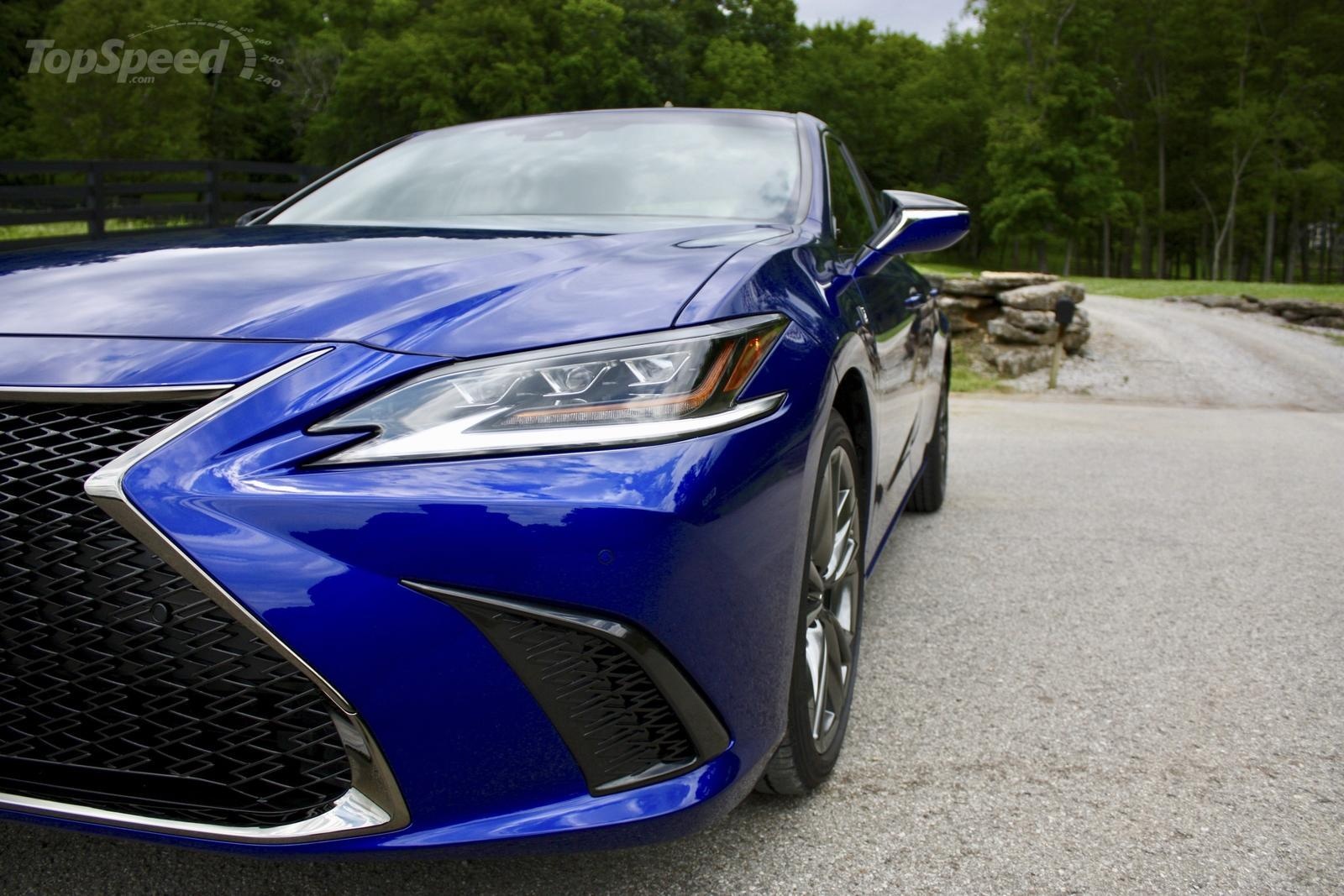 Lexus ES day cuon hut voi phien ban the thao anh 4