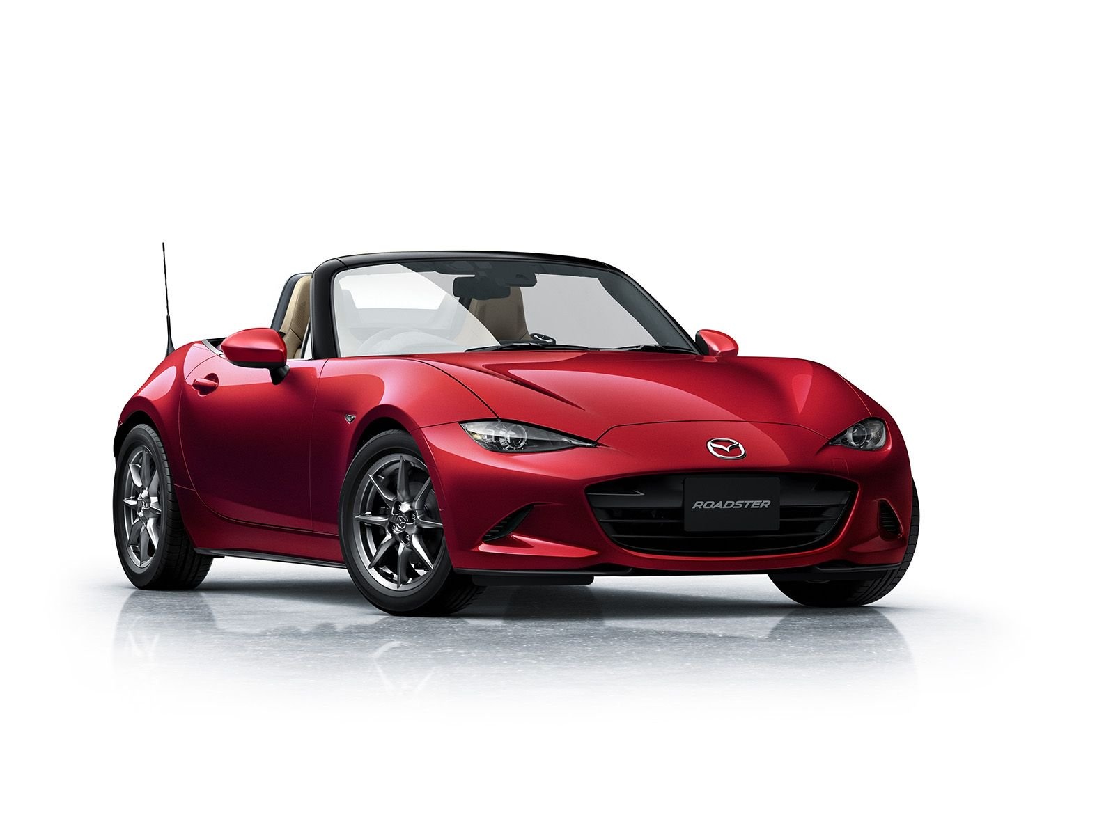 Mazda ra mat MX-5 Miata 2019 mui tran cho thi truong Nhat Ban anh 1