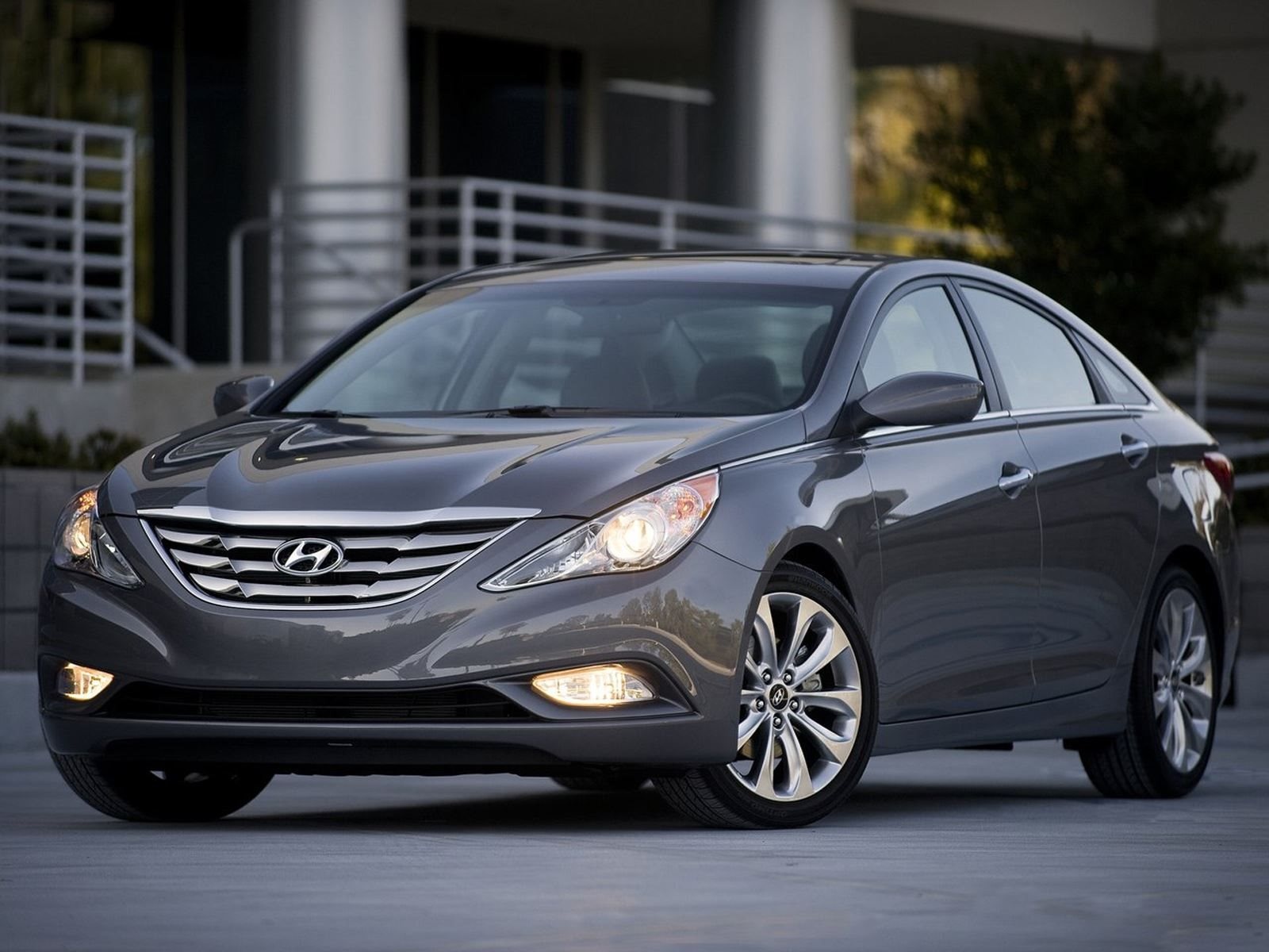 Hyundai va Kia bi dieu tra vi xe tu boc chay anh 1