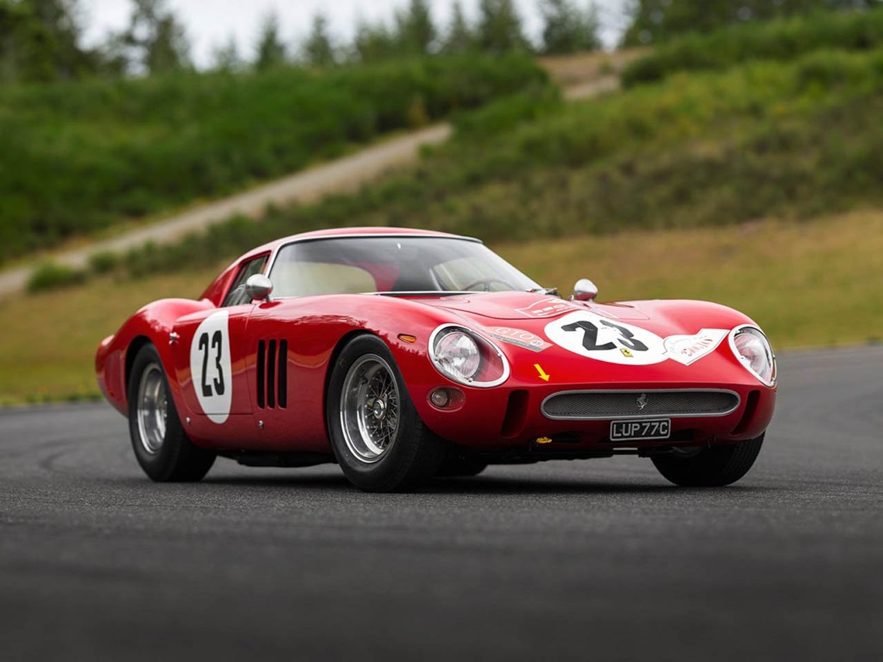 Xe co Ferrari 250 GTO gia tren 45 trieu USD anh 1