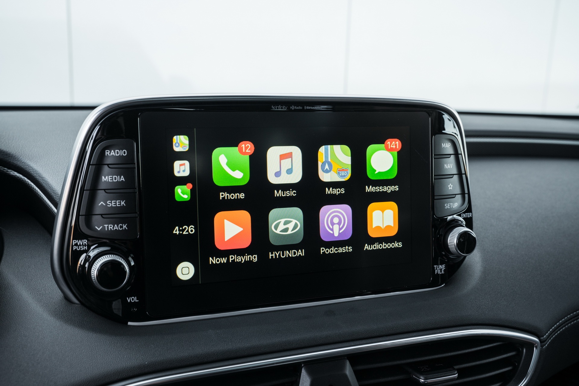 Gia ban Hyundai Santa Fe 2019 tai My anh 9