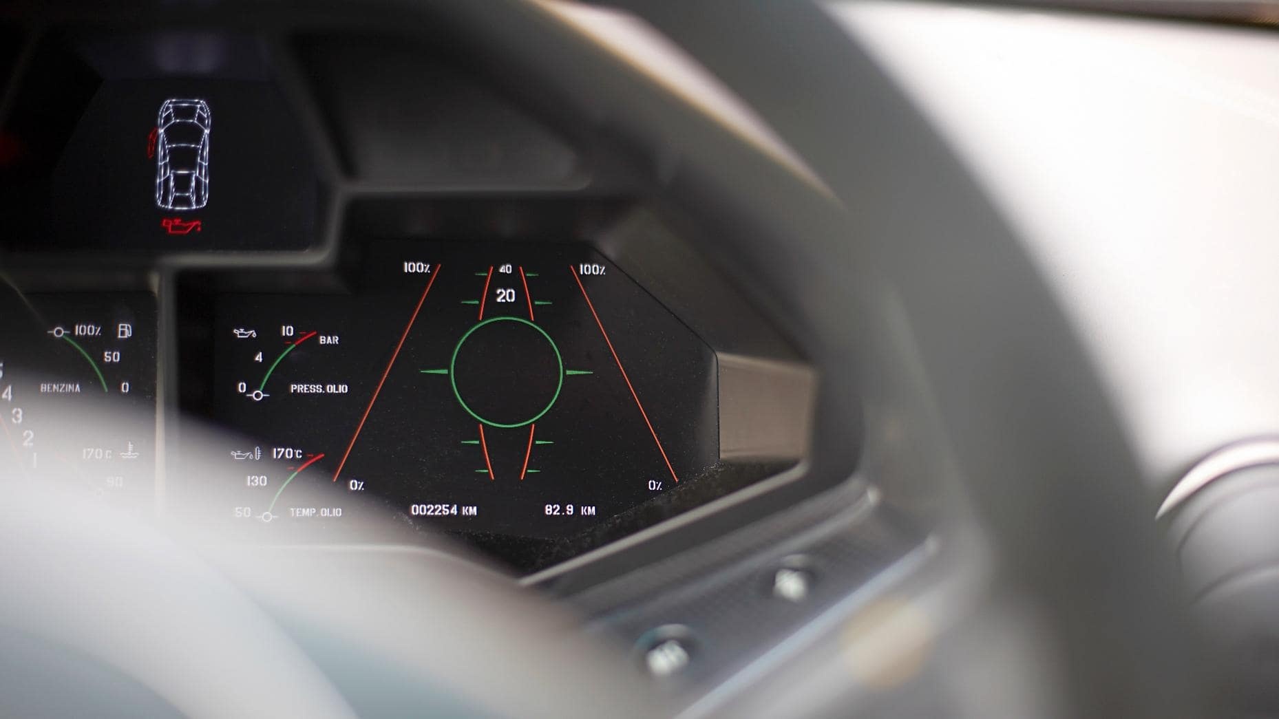 Nhung mau xe co bang dong ho an tuong nhat anh 4