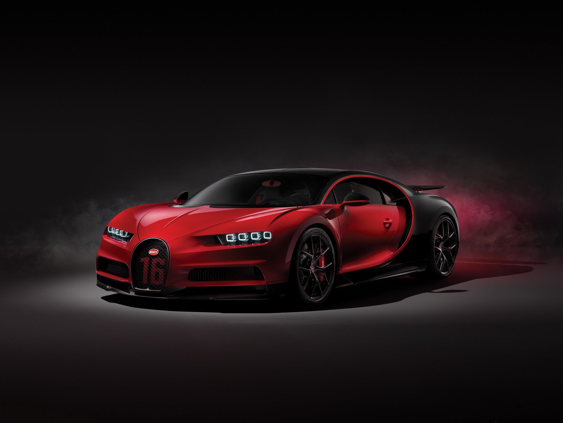 Sieu Bugatti Chiron moi gia 6 trieu USD anh 7