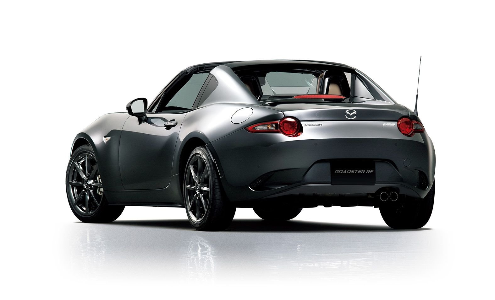 Mazda MX-5 2019 ban tai My va Anh anh 2