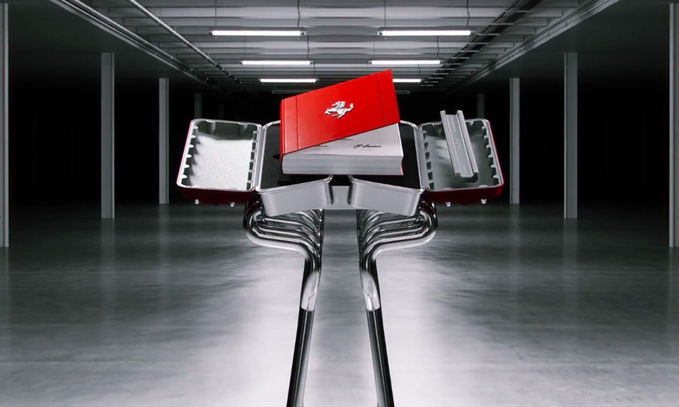 Sach hiem ve Ferrari dat hon Toyota Camry hinh anh