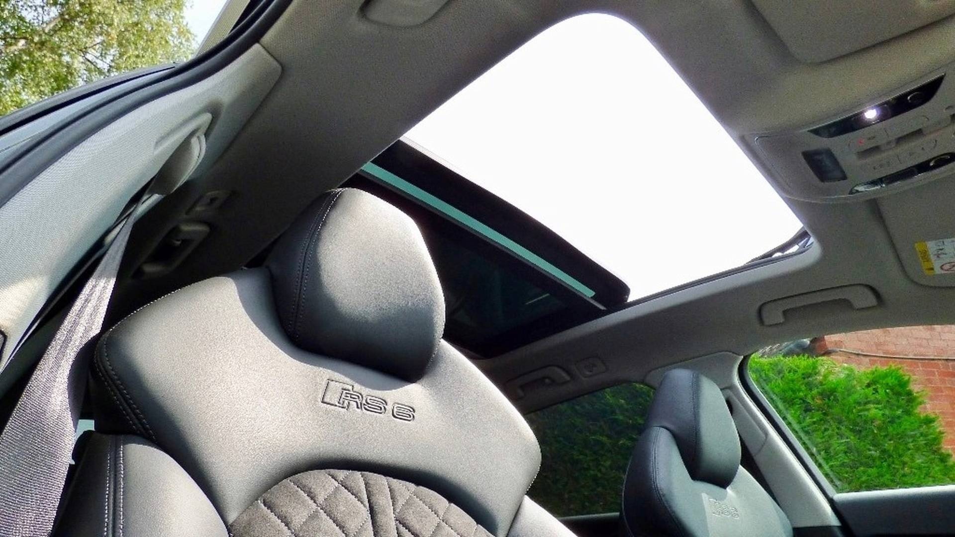 Hoang tu Anh rao ban xe anh 2