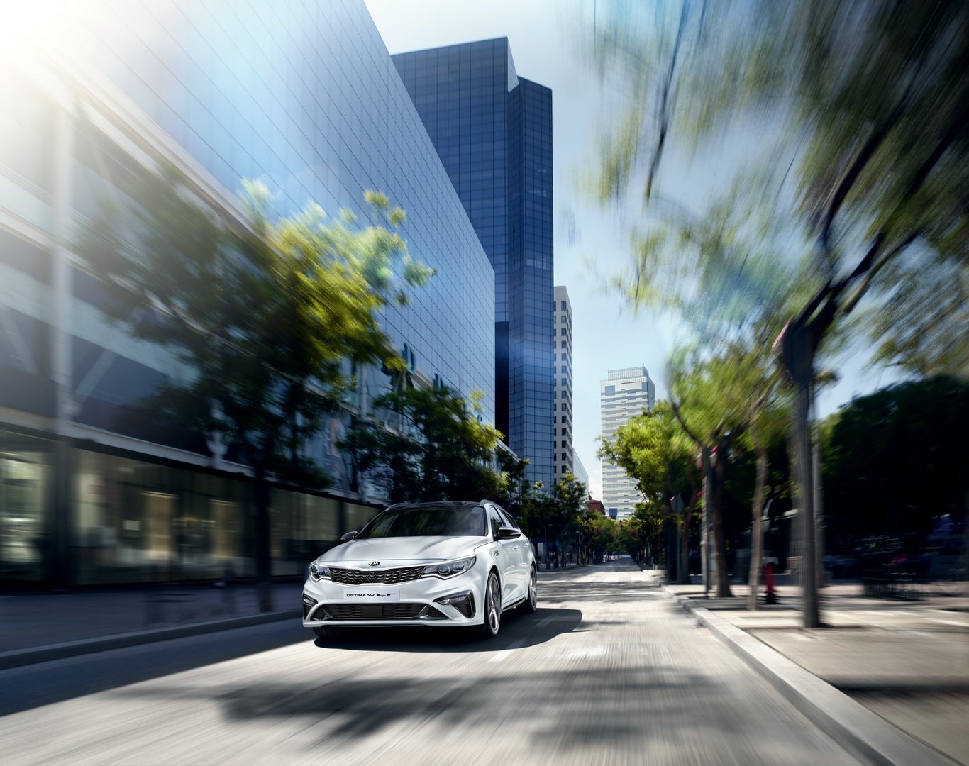 Kia Optima 2019 được nâng cấp,  giá từ 28.822 USD ảnh 6 Kia Optima 2019 duoc nang cap,  gia tu 28.822 USD anh 6