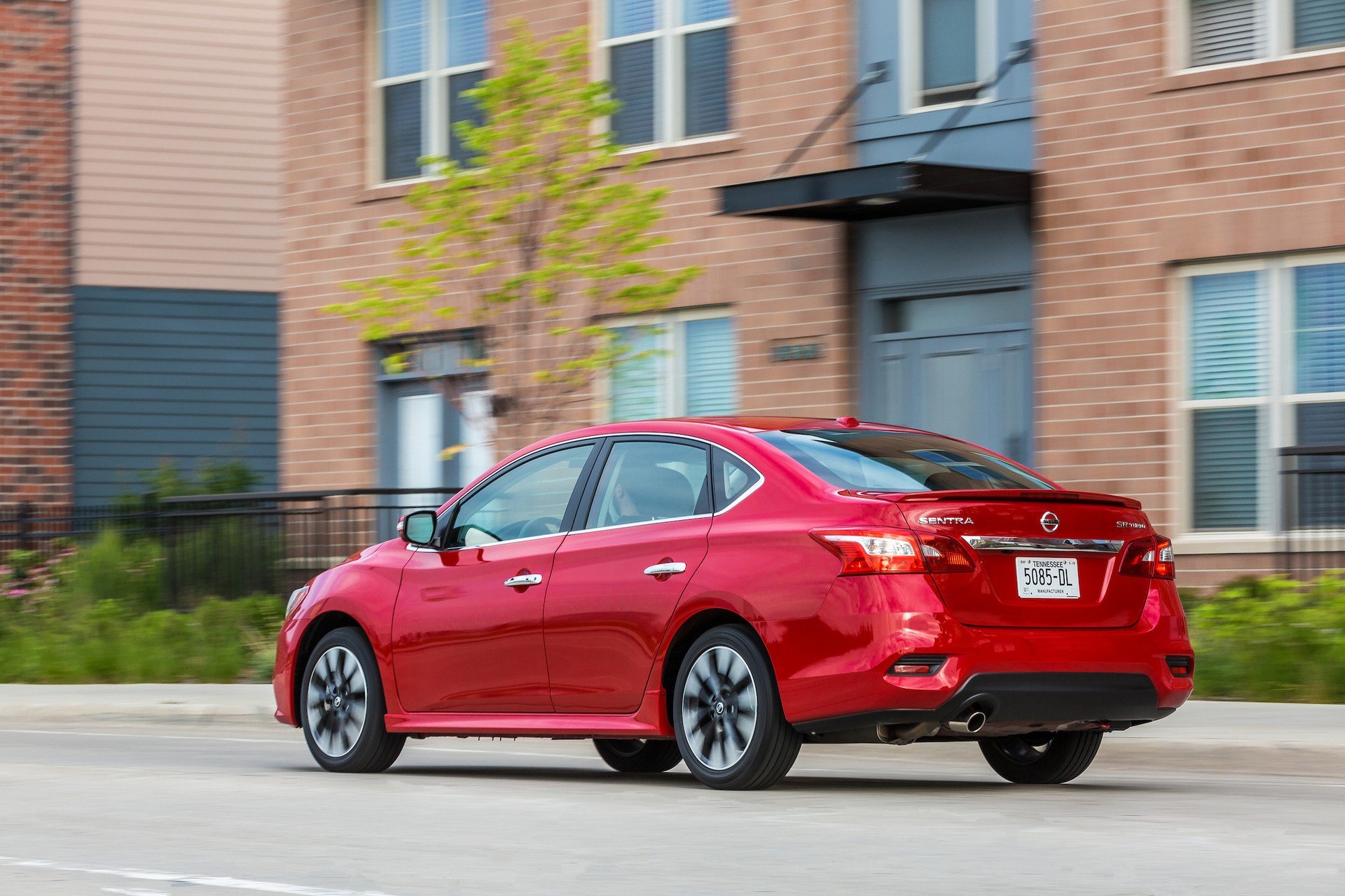 Nissan Sentra 2019 chốt giá từ 17.790 USD ảnh 7 Nissan Sentra 2019 chot gia tu 17.790 USD anh 7