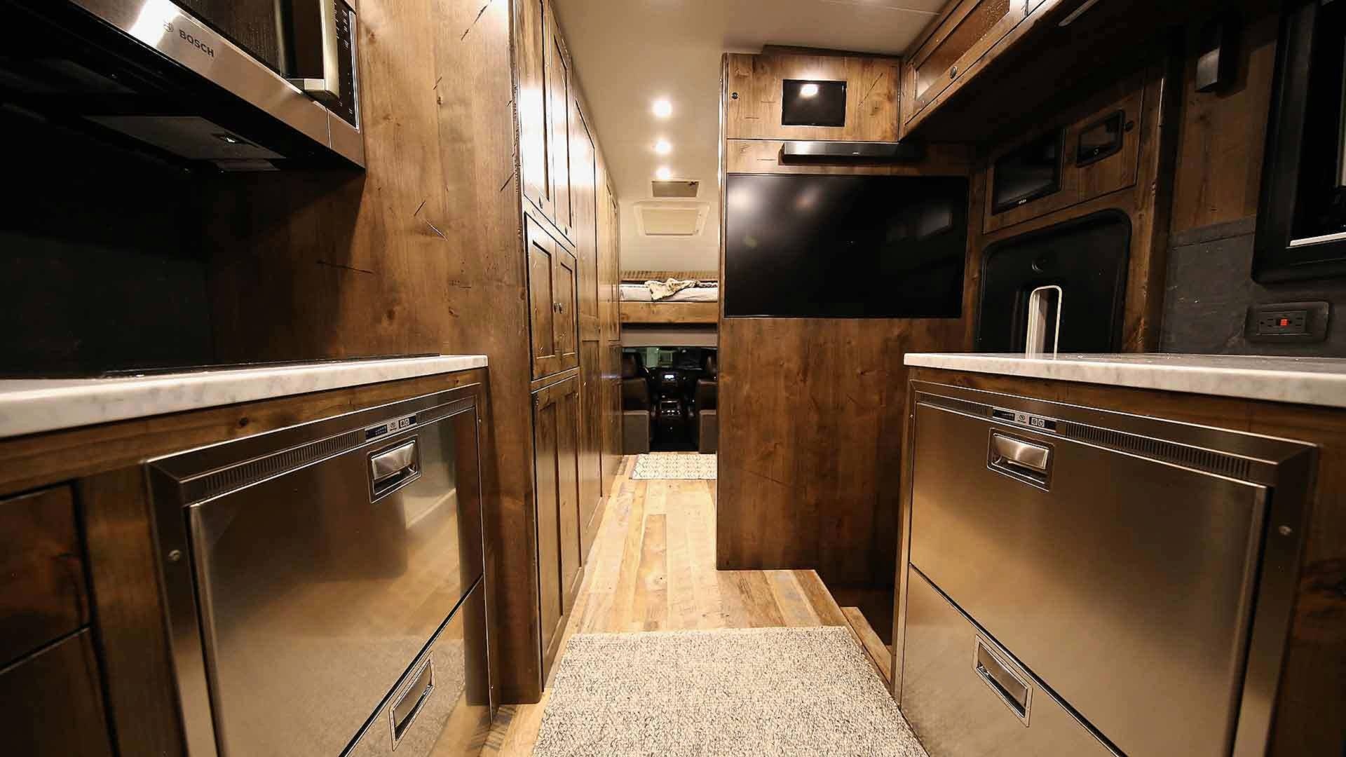 Xe da ngoai 1, 5 trieu USD anh 5