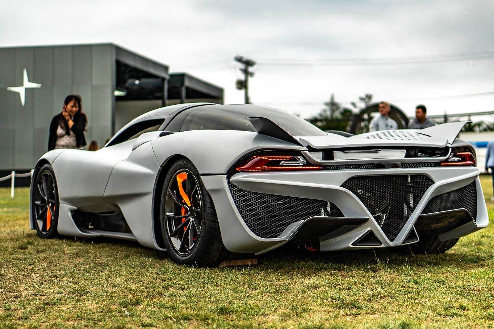 Siêu xe Tuatara mới sẽ phá mốc kỷ lục 482 km/h ảnh 2 Sieu xe Tuatara moi se pha moc ky luc 482 km/h anh 2