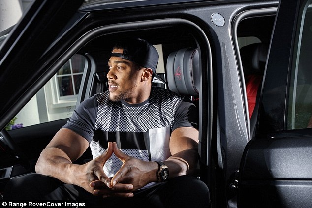 Range Rover cua vua quyen anh Anthony Joshua bi danh cap anh 1